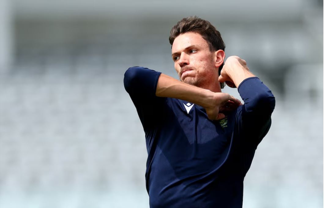 South Africa sense victory over India